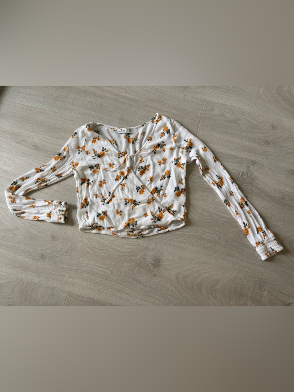 Hollister wrap crop top